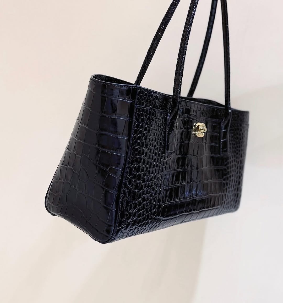 CHANEL Crocodile Croc Illusion Tote Shopping Bag